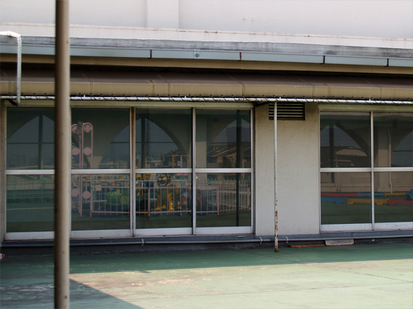 ���j�[ �ēc�X�̉���